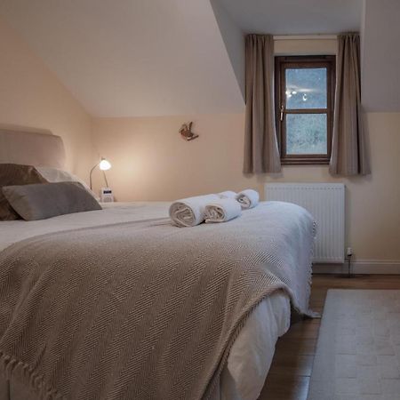 Llais Afon - 3 Bedroom Holiday Home - 피시가드 외부 사진