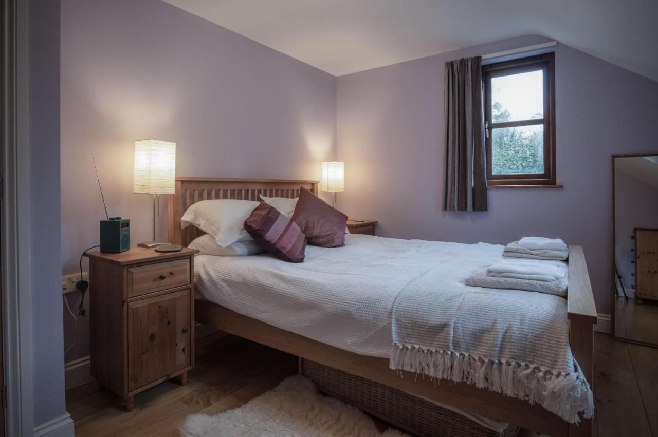 Llais Afon - 3 Bedroom Holiday Home - 피시가드 외부 사진