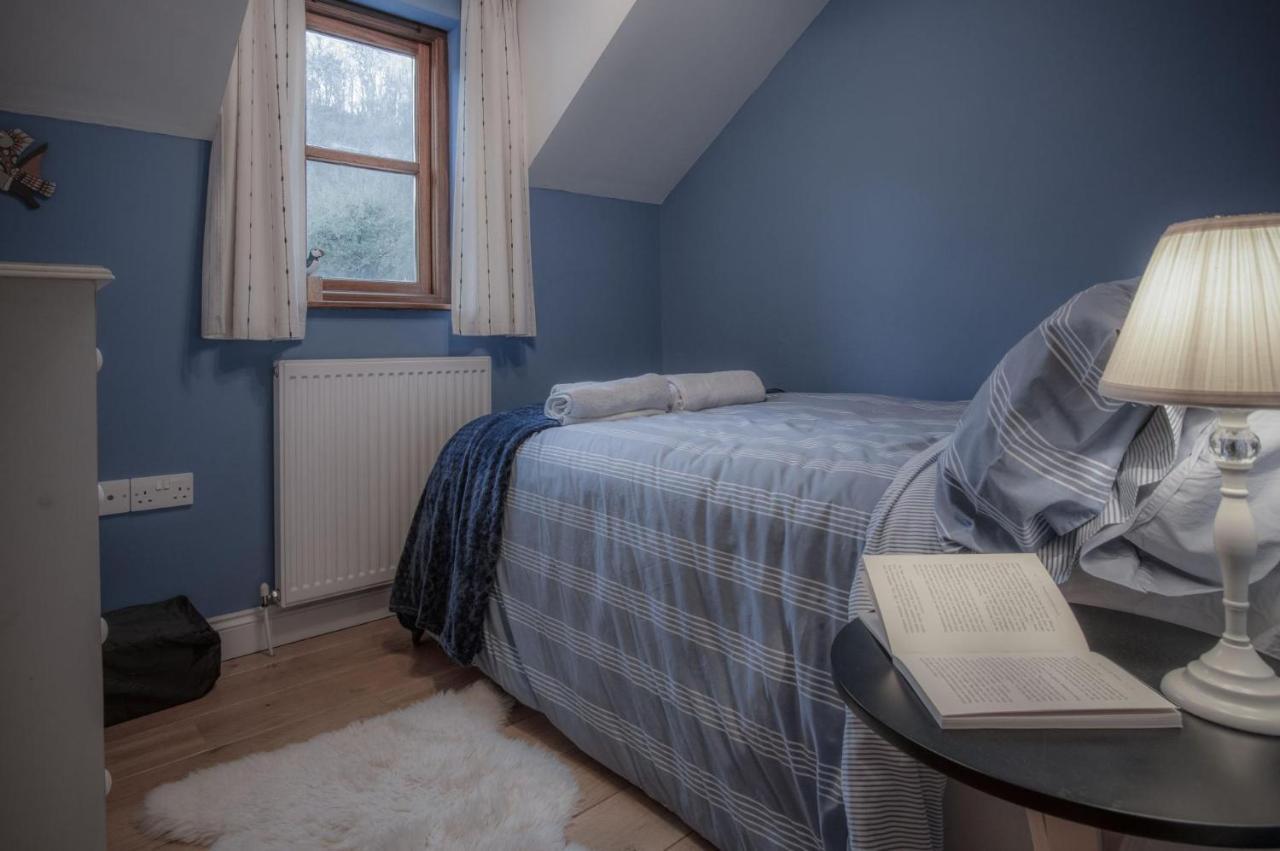 Llais Afon - 3 Bedroom Holiday Home - 피시가드 외부 사진