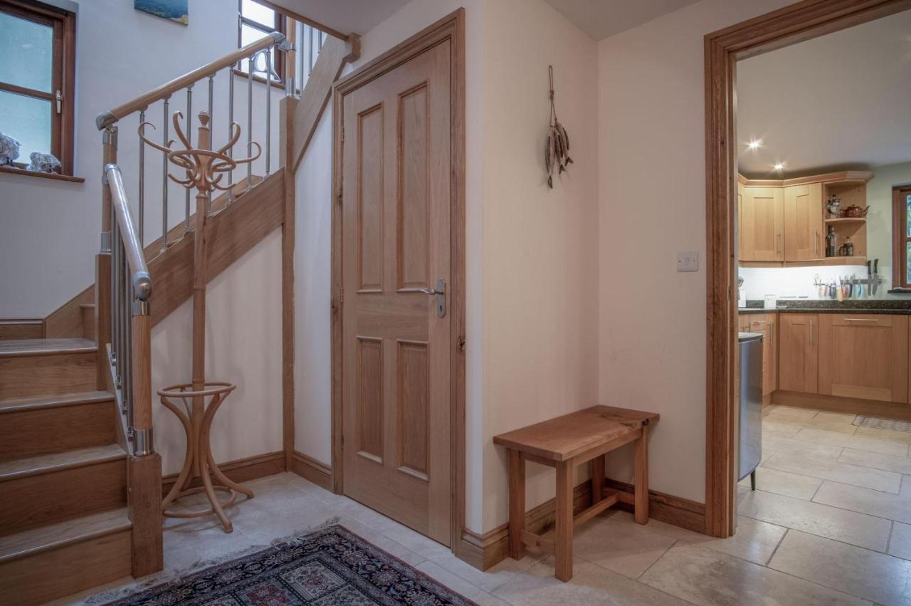 Llais Afon - 3 Bedroom Holiday Home - 피시가드 외부 사진