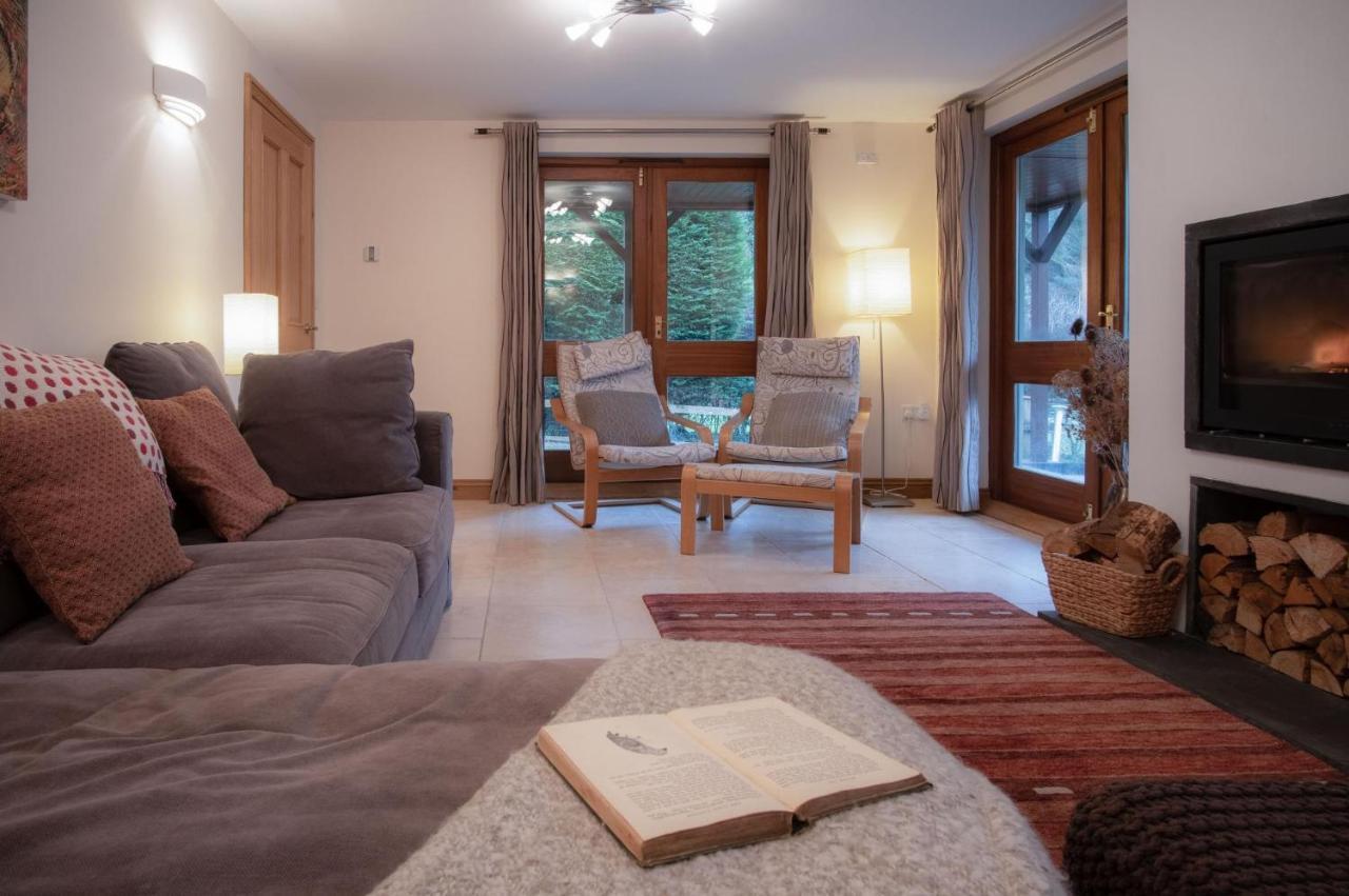 Llais Afon - 3 Bedroom Holiday Home - 피시가드 외부 사진
