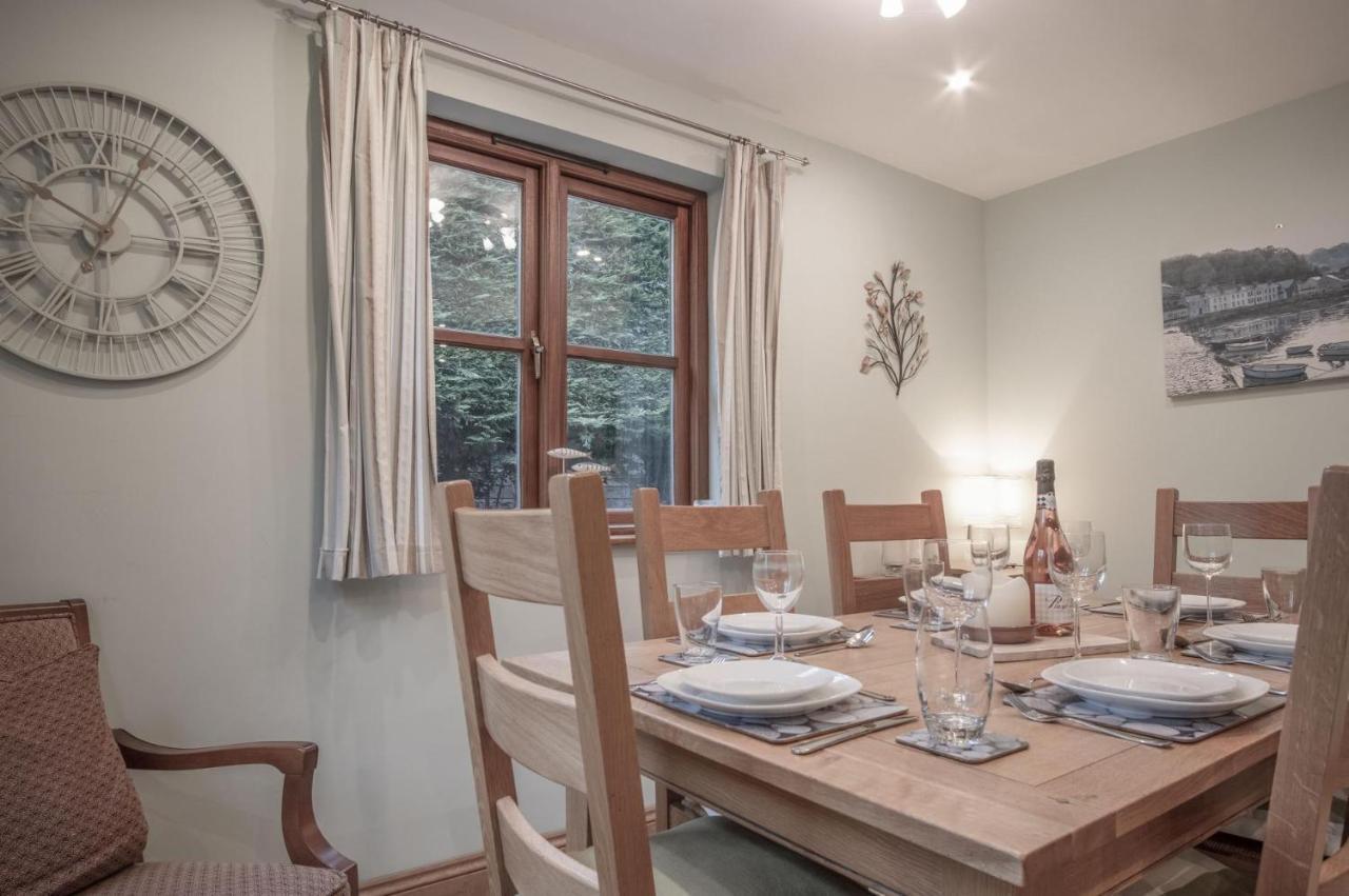 Llais Afon - 3 Bedroom Holiday Home - 피시가드 외부 사진