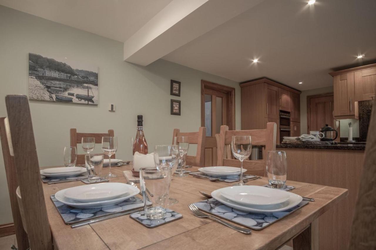 Llais Afon - 3 Bedroom Holiday Home - 피시가드 외부 사진
