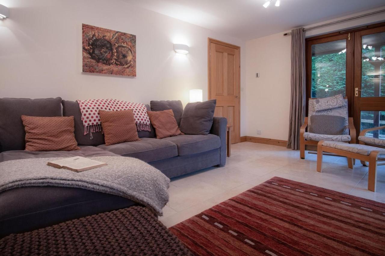 Llais Afon - 3 Bedroom Holiday Home - 피시가드 외부 사진