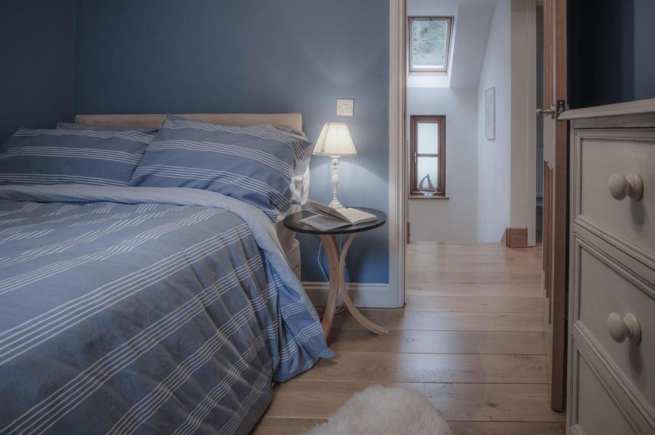 Llais Afon - 3 Bedroom Holiday Home - 피시가드 외부 사진