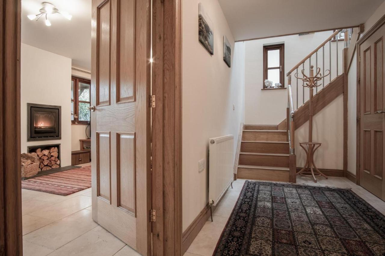 Llais Afon - 3 Bedroom Holiday Home - 피시가드 외부 사진